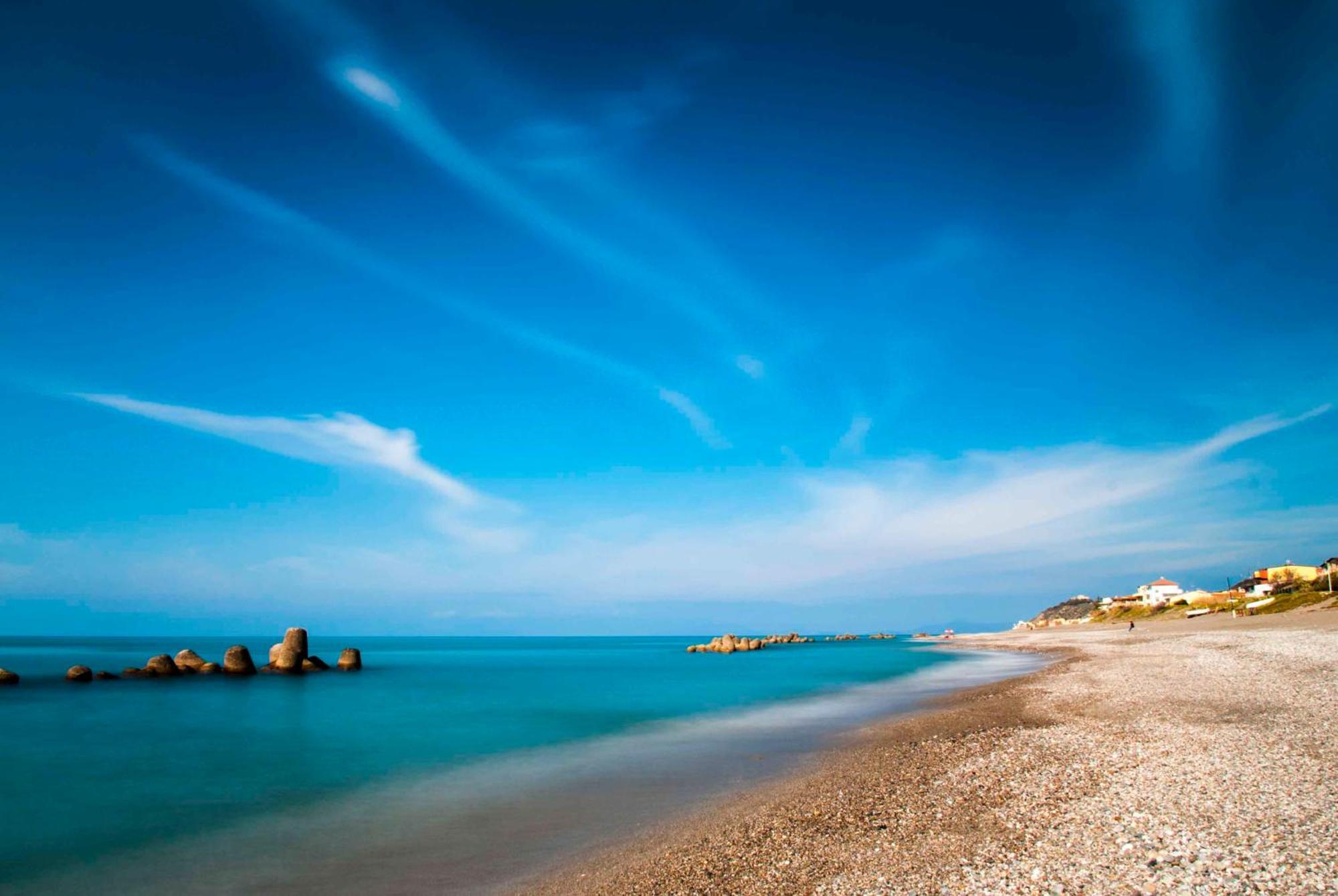 In Riva Al Mare B&B Capo dʼOrlando Dış mekan fotoğraf
