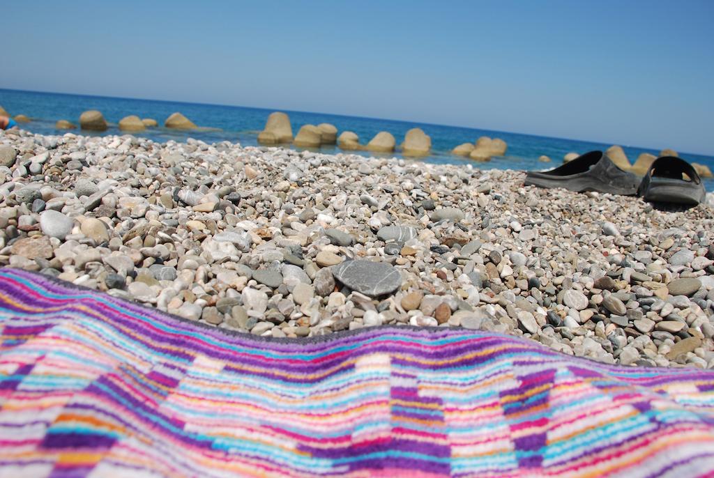 In Riva Al Mare B&B Capo dʼOrlando Dış mekan fotoğraf
