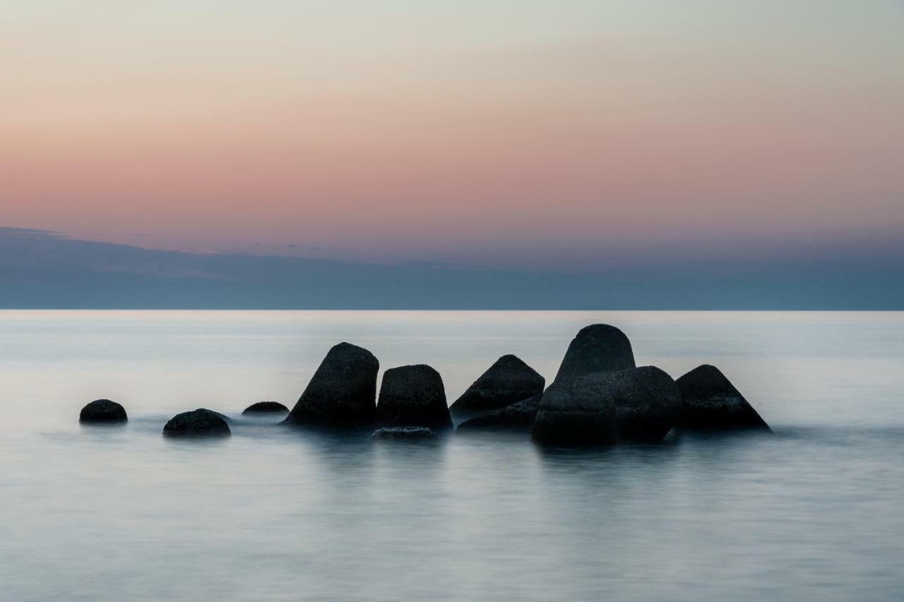 In Riva Al Mare B&B Capo dʼOrlando Dış mekan fotoğraf